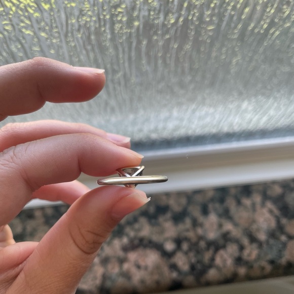 Salt and paper diamond ring. - Picture 7 of 9